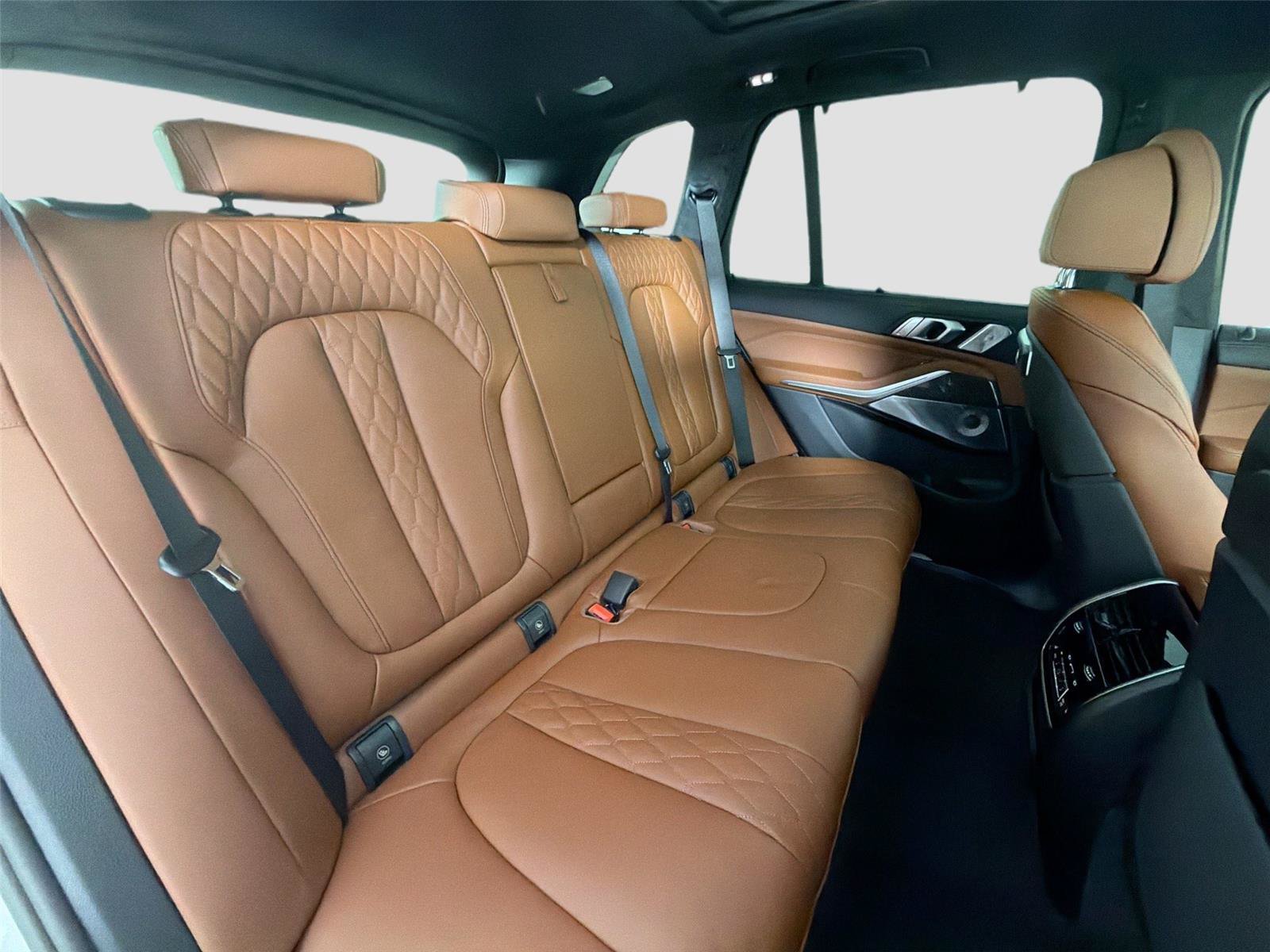 New 2026 BMW X5 M60i AWD/4WD image 27