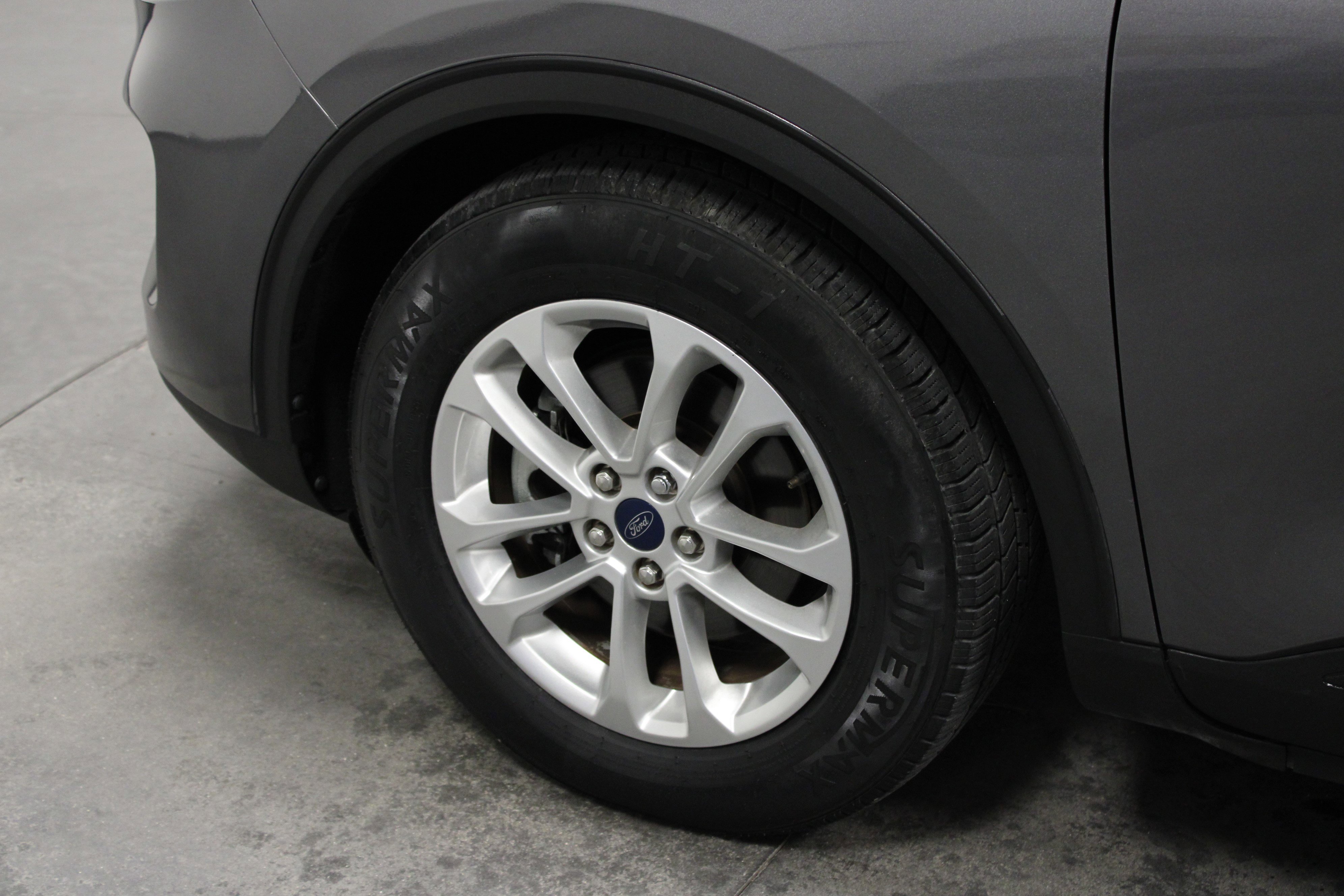 Used 2021 Ford Escape SE FWD image 10