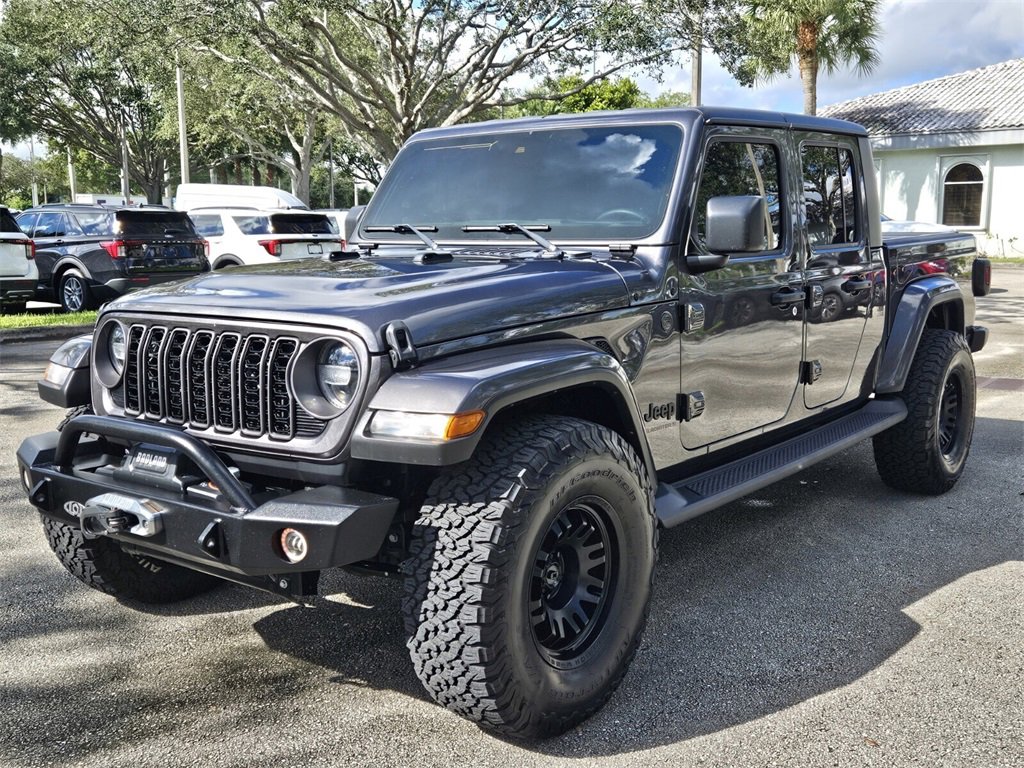 Used 2024 Jeep Gladiator Sport