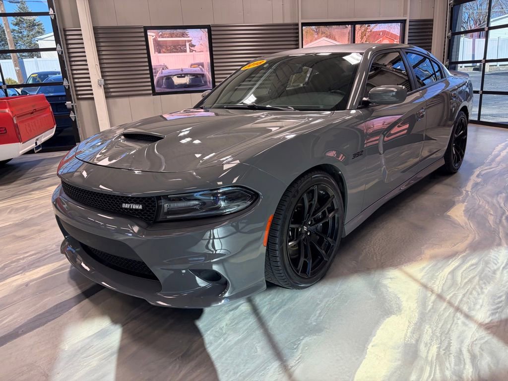 Used 2018 Dodge Charger R/T image 4