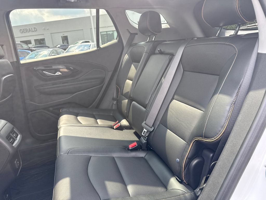 Used 2023 GMC Terrain AT4 w/ Infotainment Package II AWD/4WD image 32