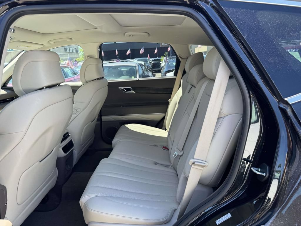 Used 2023 Genesis GV80 3.5T AWD/4WD image 12