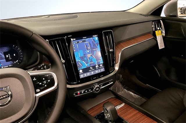 New 2026 Volvo V60 B5 Cross Country Plus w/ Climate Package image 7