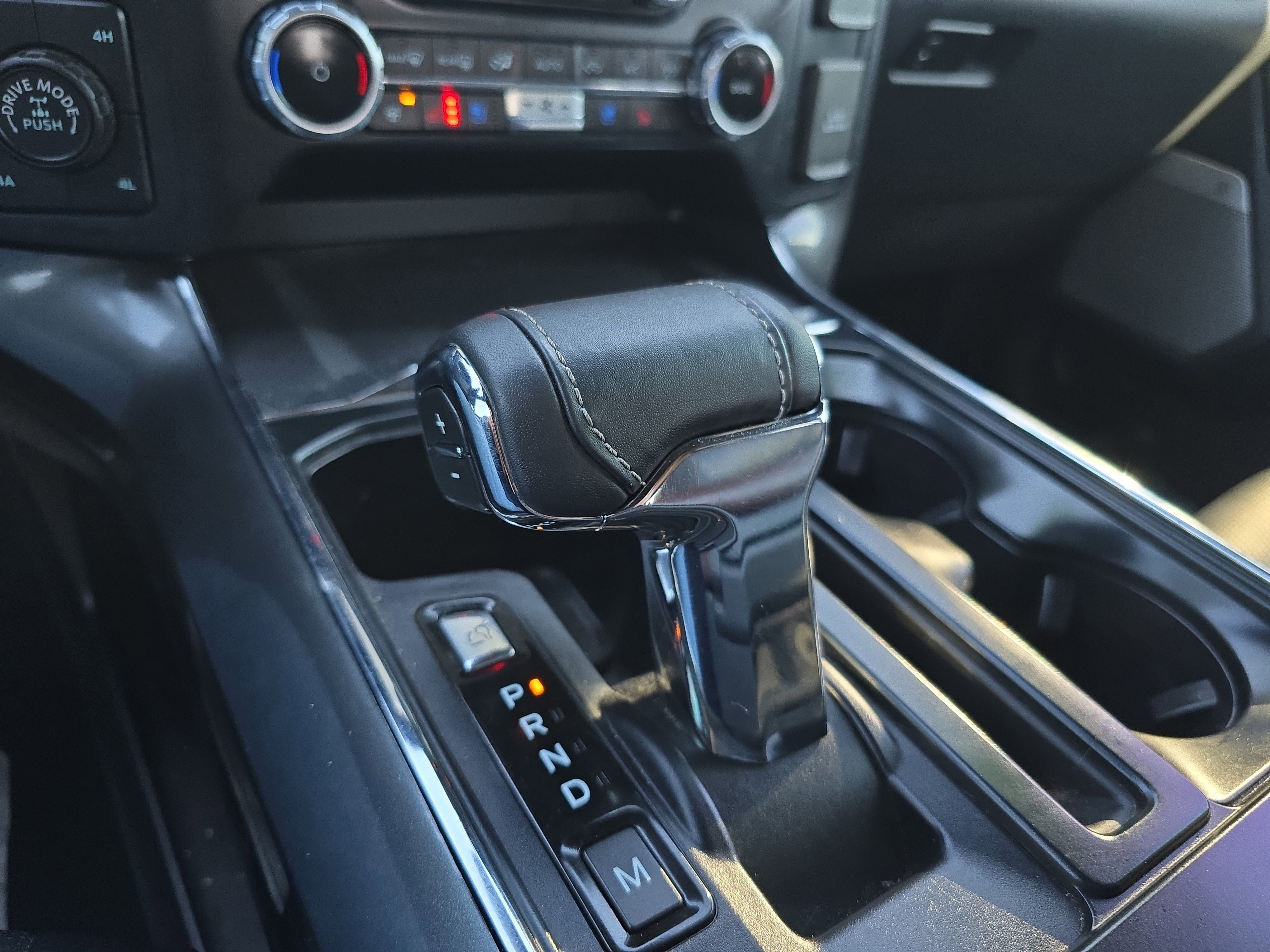 Used 2023 Ford F150 Lariat w/ Equipment Group 502A High AWD/4WD image 28