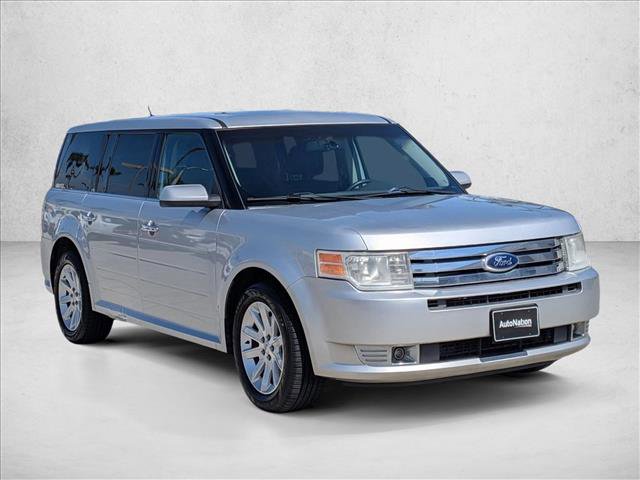Used 2011 Ford Flex SEL w/ Rapid Spec Order Code FWD image 3