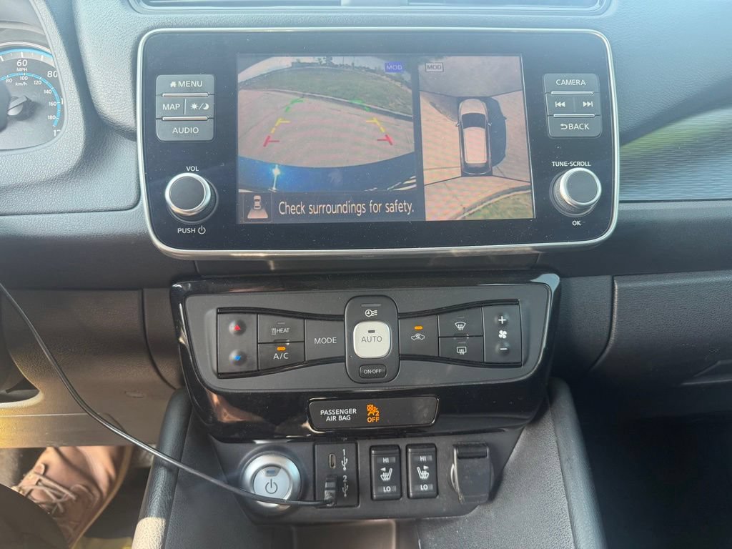 Used 2021 Nissan Leaf SV Plus w/ SV Plus Technology Package FWD image 17