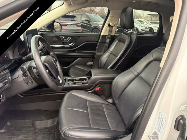 Used 2023 Lincoln Corsair Reserve image 14