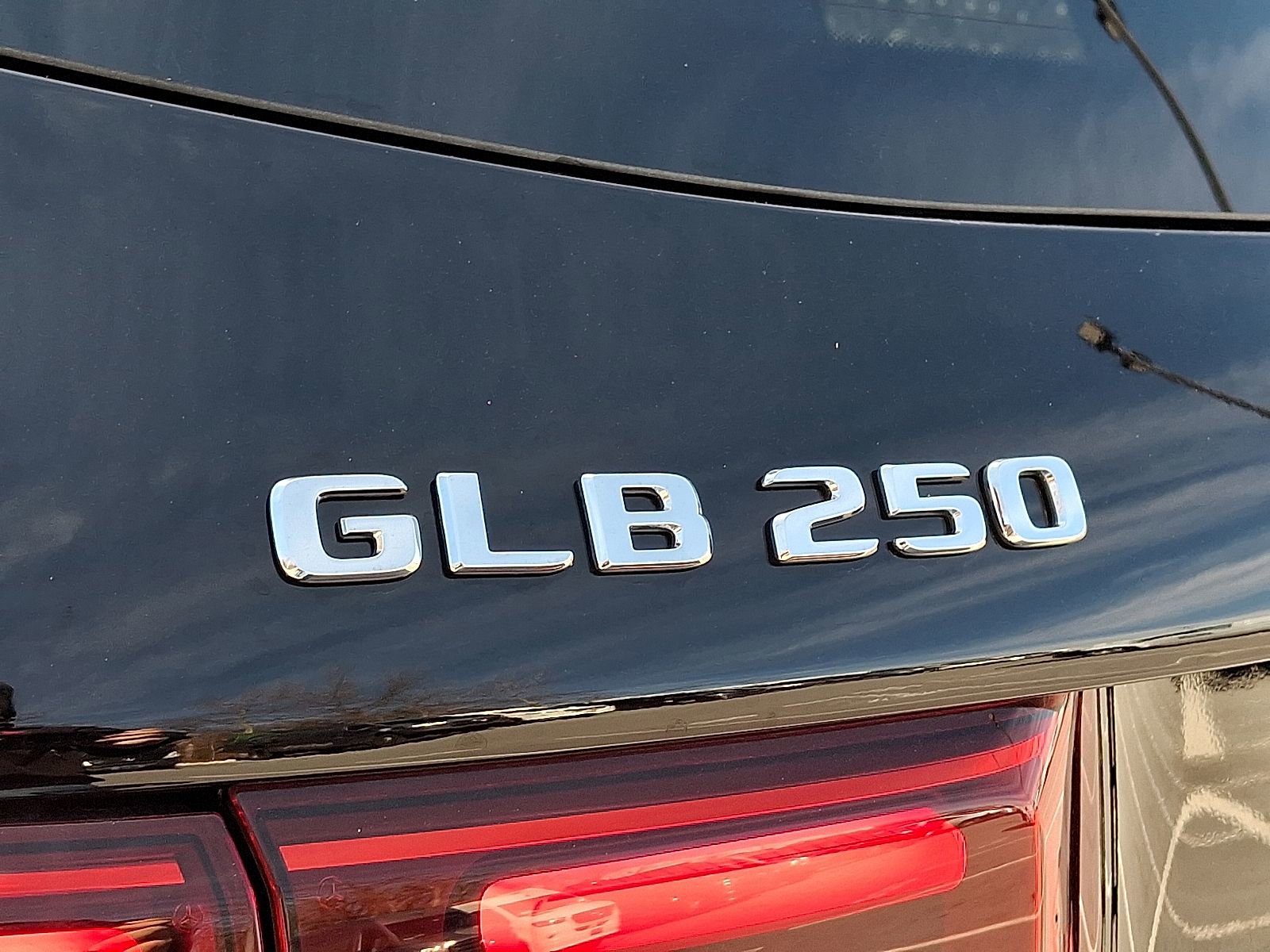 New 2026 Mercedes-Benz GLB 250 4MATIC image 20