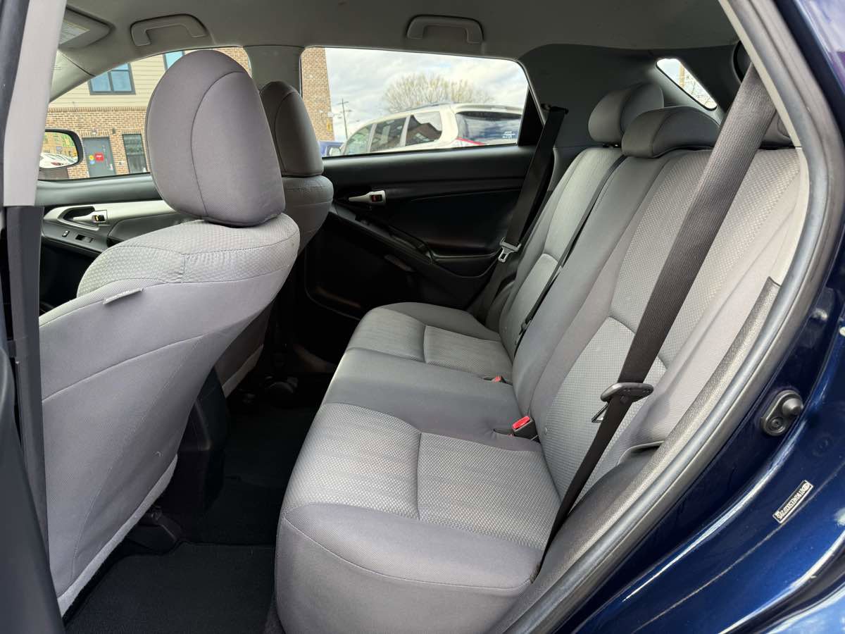 Used 2013 Toyota Matrix L image 12