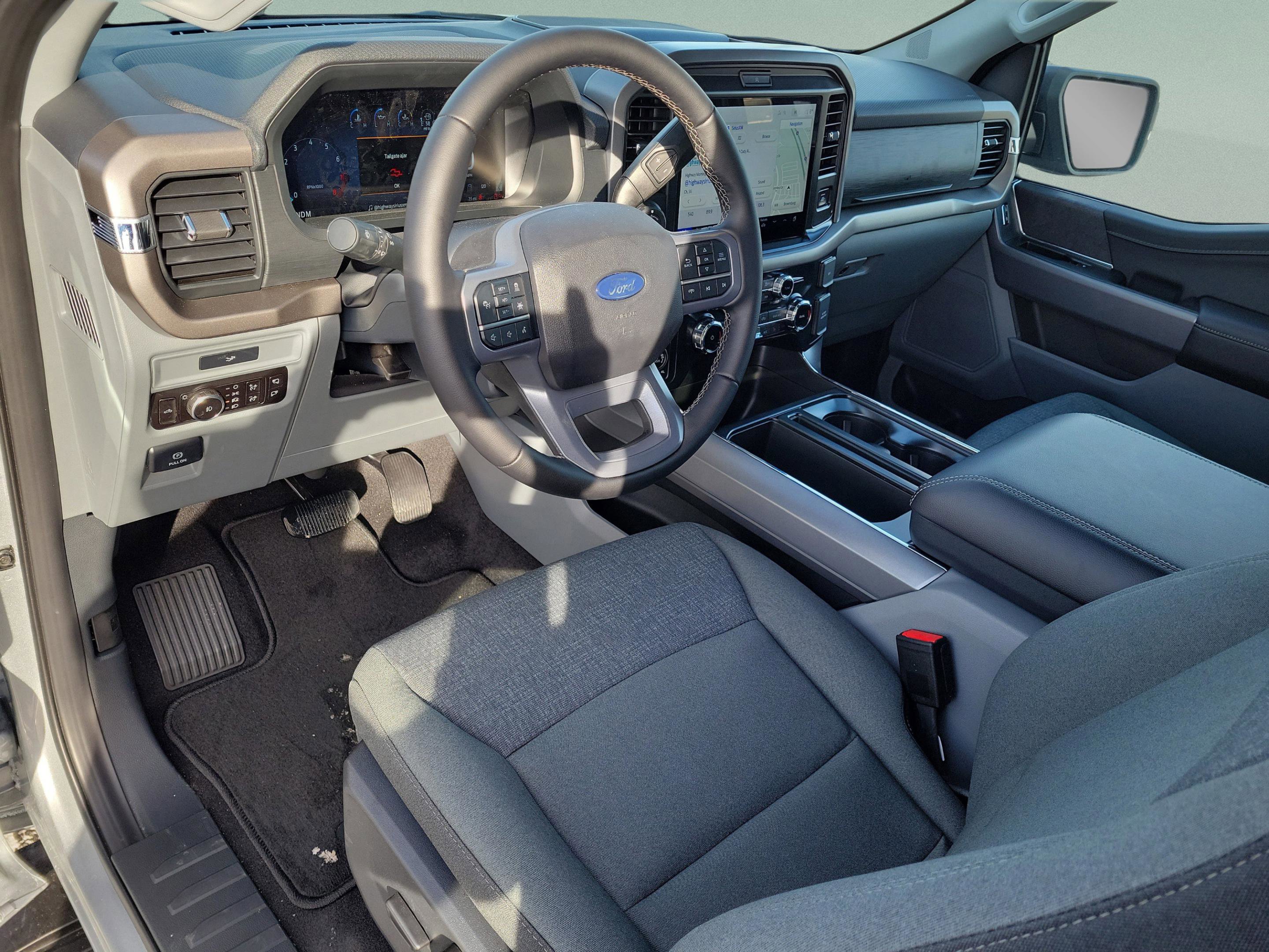 New 2026 Ford F150 XLT w/ Equipment Group 302A MID AWD/4WD image 18