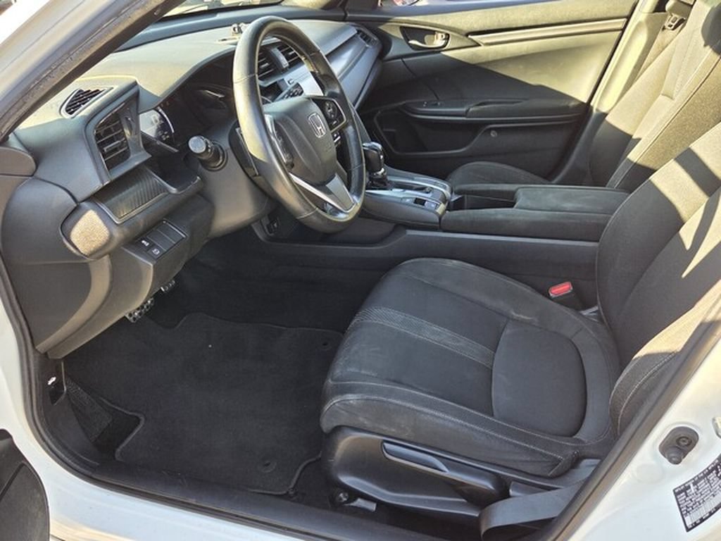 Used 2018 Honda Civic Sport image 3