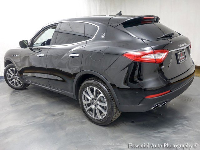Used 2018 Maserati Levante AWD/4WD image 8