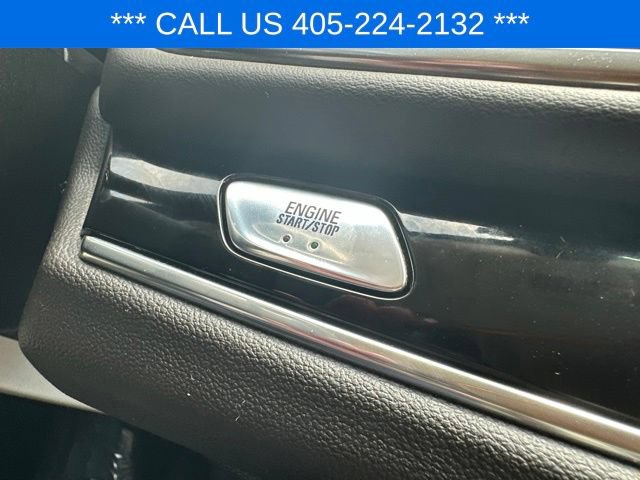 Used 2023 Buick Enclave Avenir AWD/4WD image 31