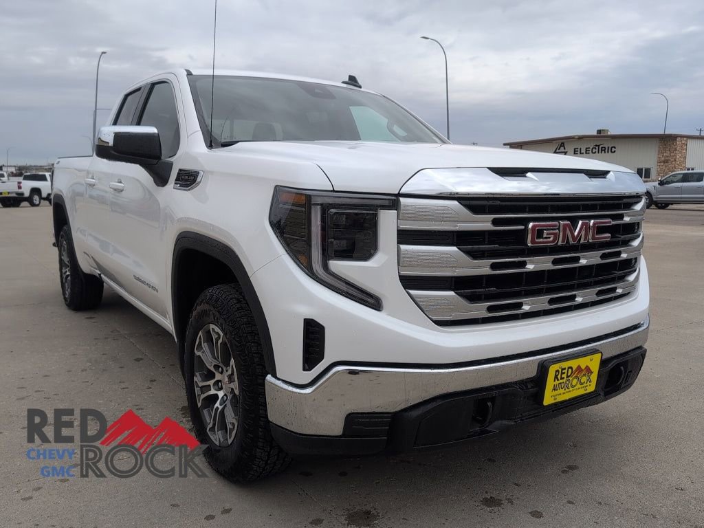 New 2025 GMC Sierra 1500 SLE image 6
