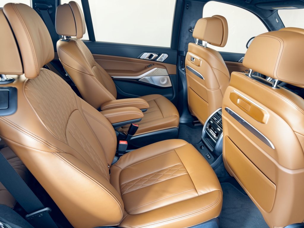 New 2027 BMW X7 M60i AWD/4WD image 29