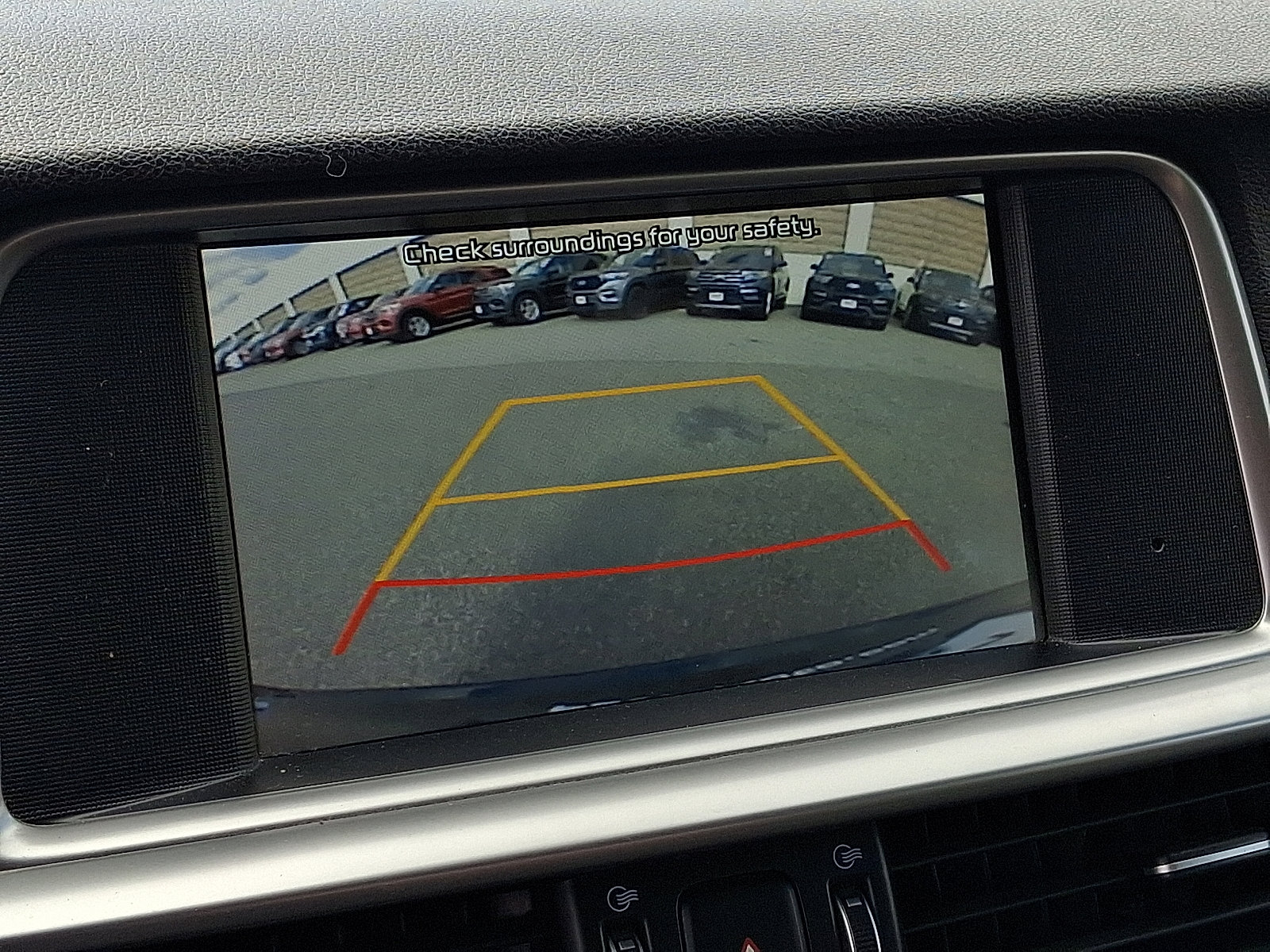 Used 2020 Kia Optima S image 17