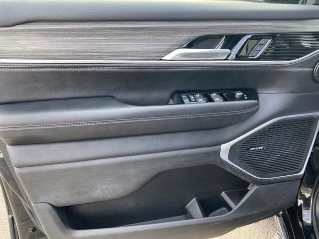 Used 2024 Jeep Wagoneer Series II image 17