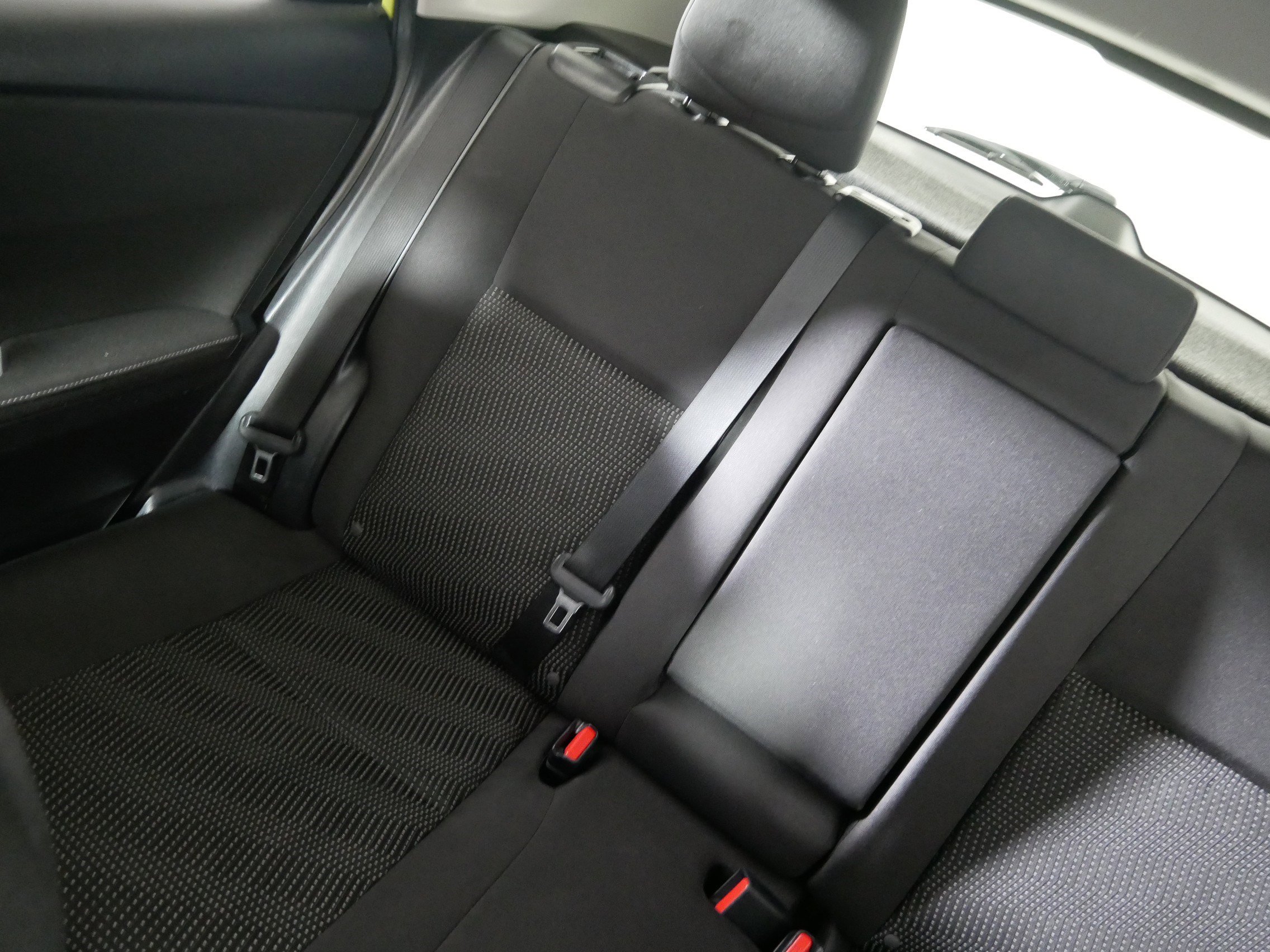 Used 2017 Toyota Corolla iM image 12