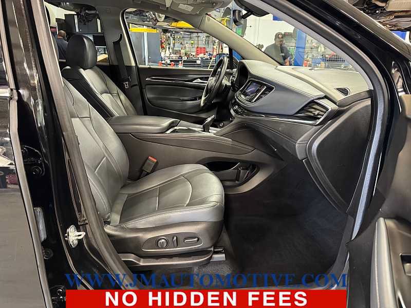 Used 2020 Buick Enclave Essence w/ Sport Touring Edition AWD/4WD image 22