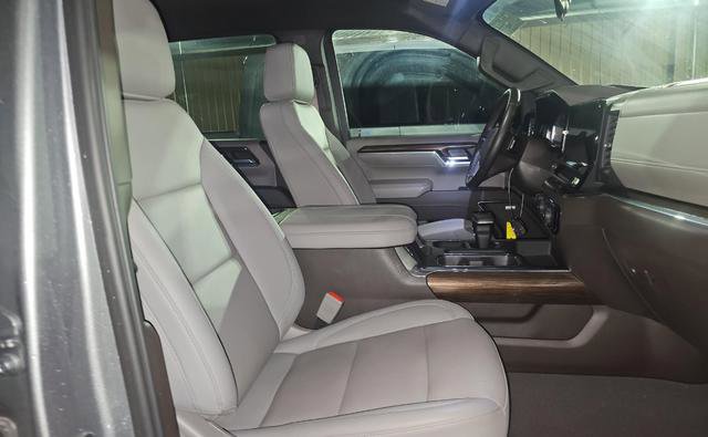 Used 2024 Chevrolet Silverado 1500 RST w/ Convenience Package II image 6