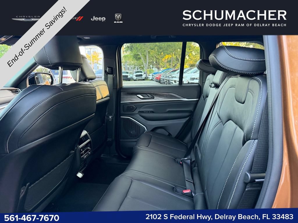 New 2026 Jeep Grand Cherokee Limited AWD/4WD image 13