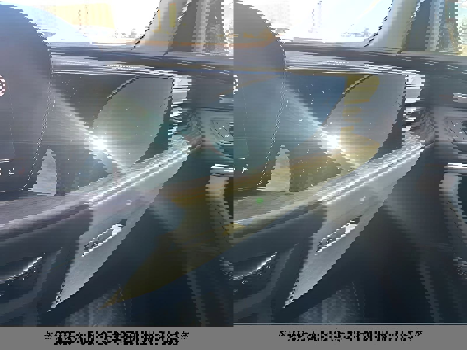 New 2025 Audi Q5 Premium Plus image 32