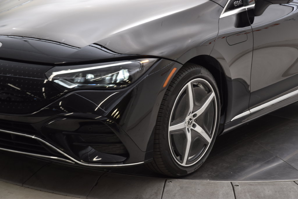 Used 2023 Mercedes-Benz EQE 350+ 4MATIC Sedan image 11