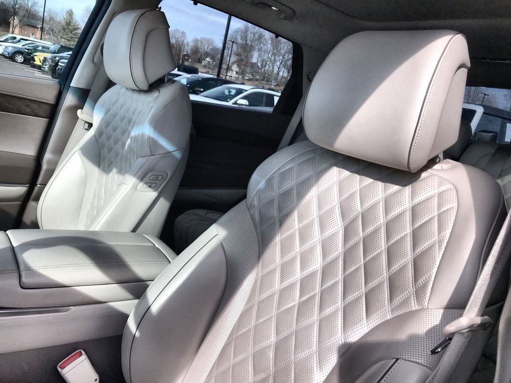 Used 2023 Genesis GV80 3.5T w/ Prestige Package AWD/4WD image 11