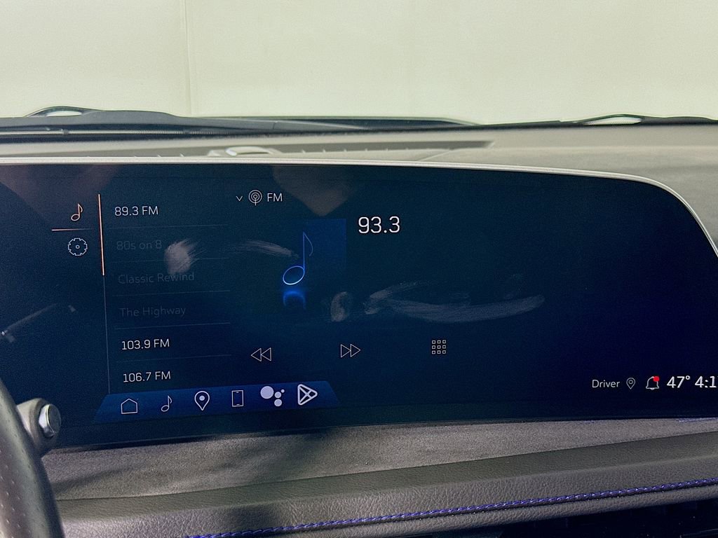 Used 2024 Cadillac XT4 Sport image 31