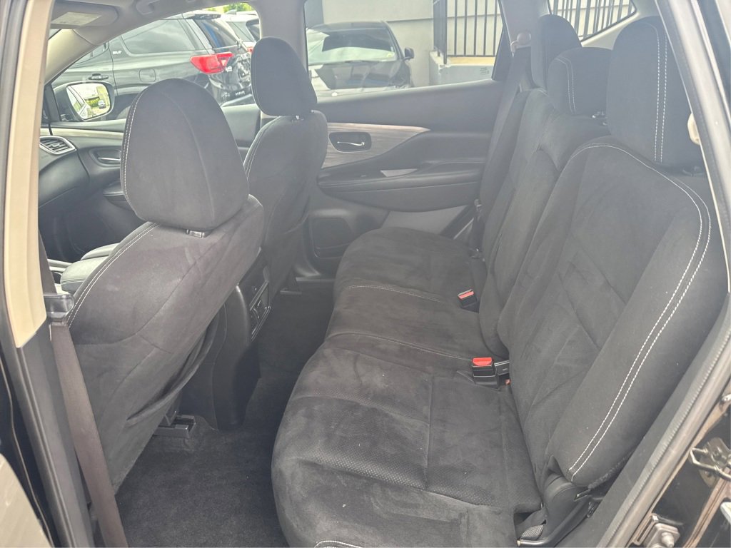 Used 2018 Nissan Murano SV image 12