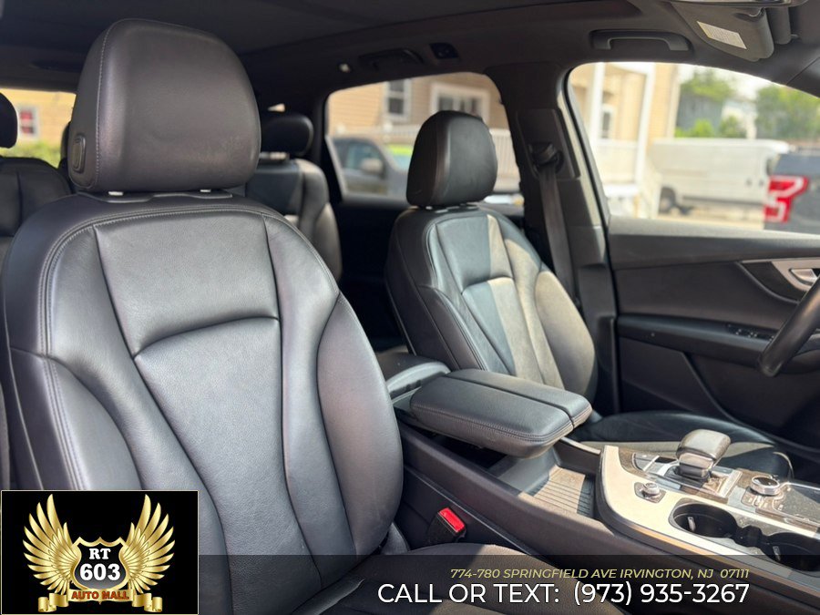Used 2019 Audi Q7 2.0T Premium w/ Cold Weather Package AWD/4WD image 17