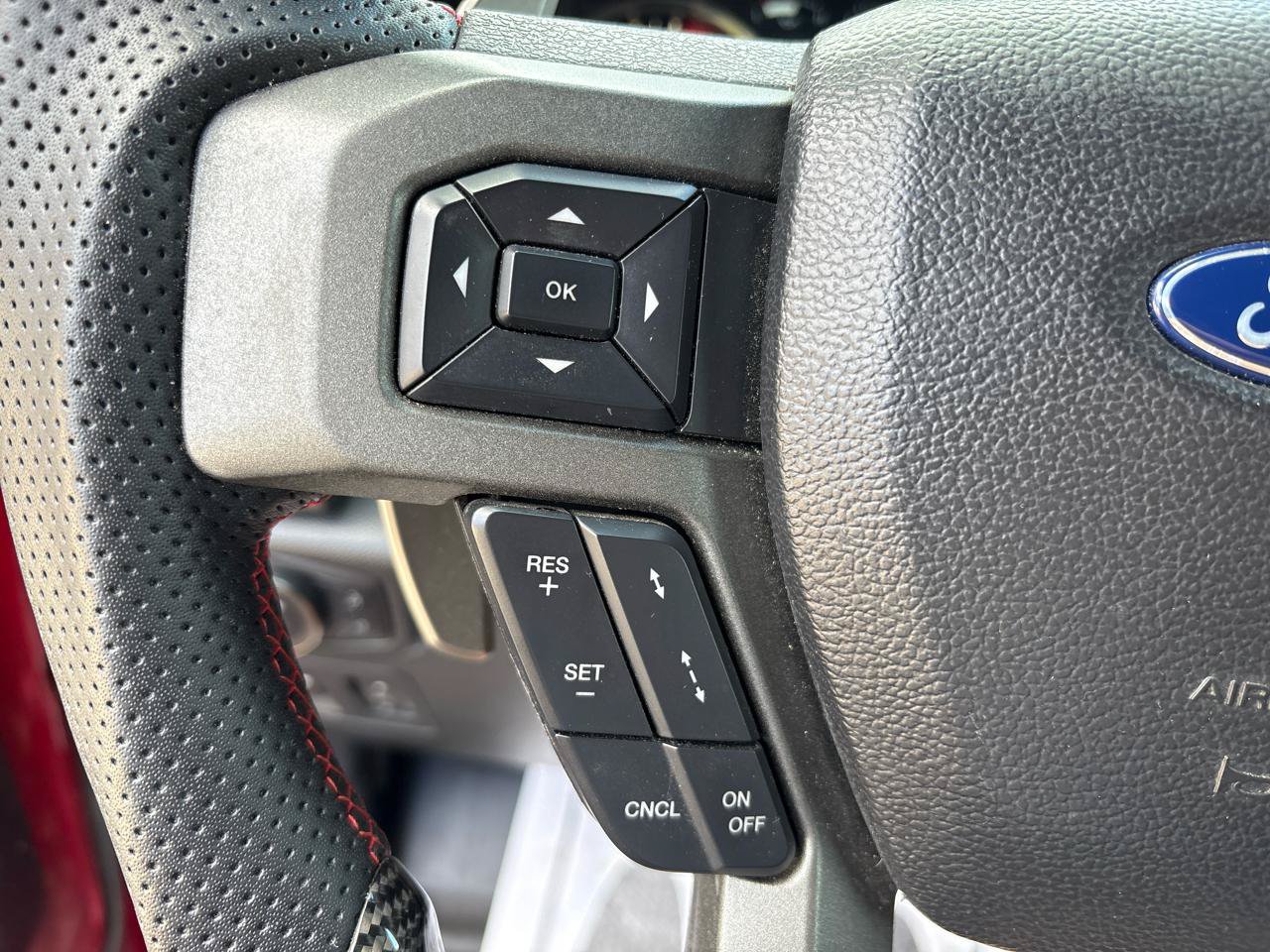 Used 2019 Ford F150 Raptor w/ Equipment Group 802A Luxury AWD/4WD image 20