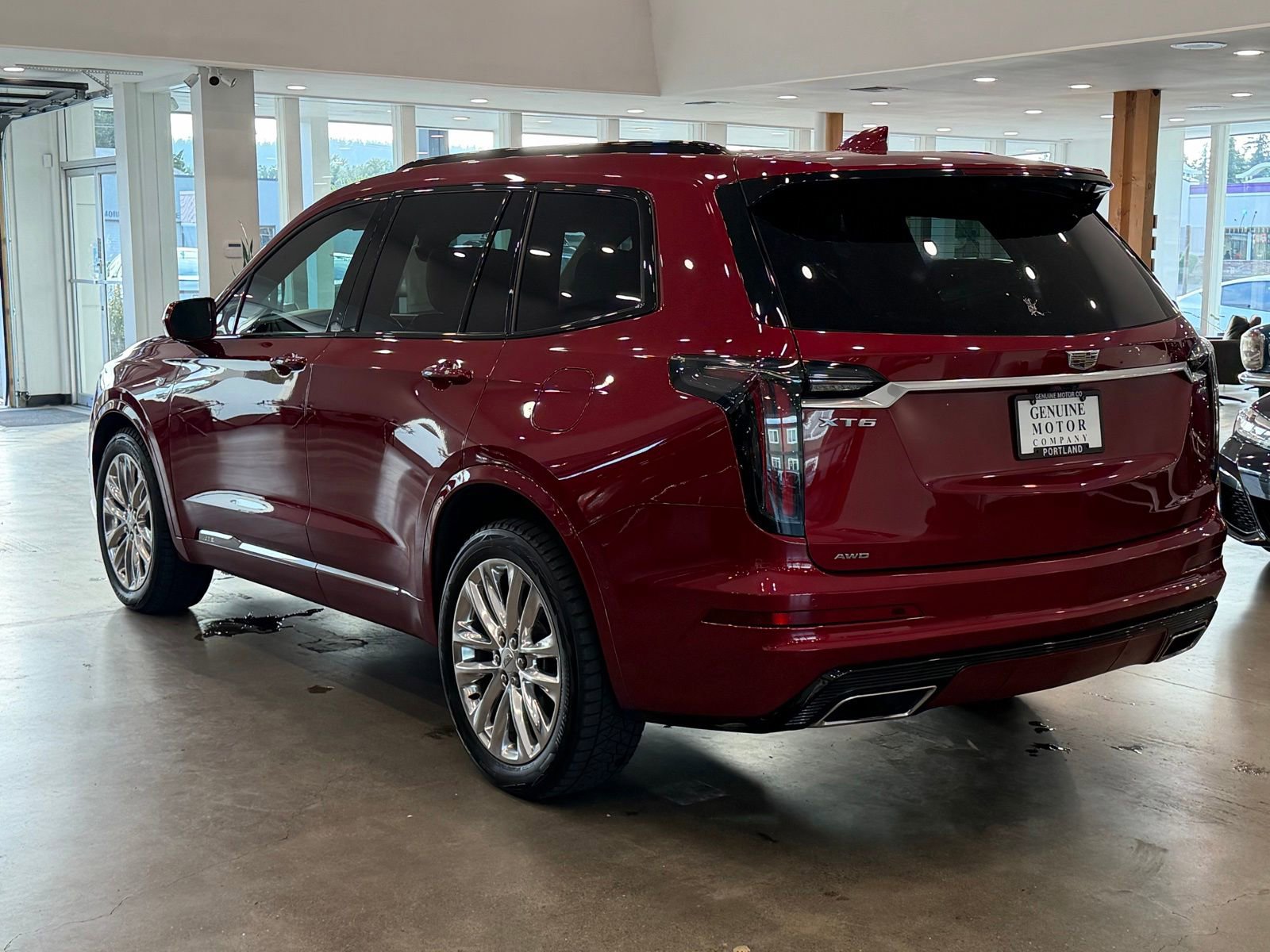Used 2020 Cadillac XT6 Sport w/ Platinum Package AWD/4WD image 5