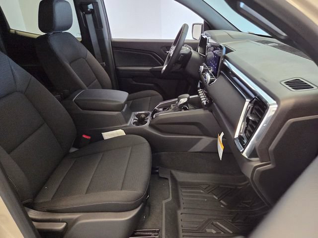 New 2026 GMC Canyon Elevation w/ Convenience Package RWD image 17