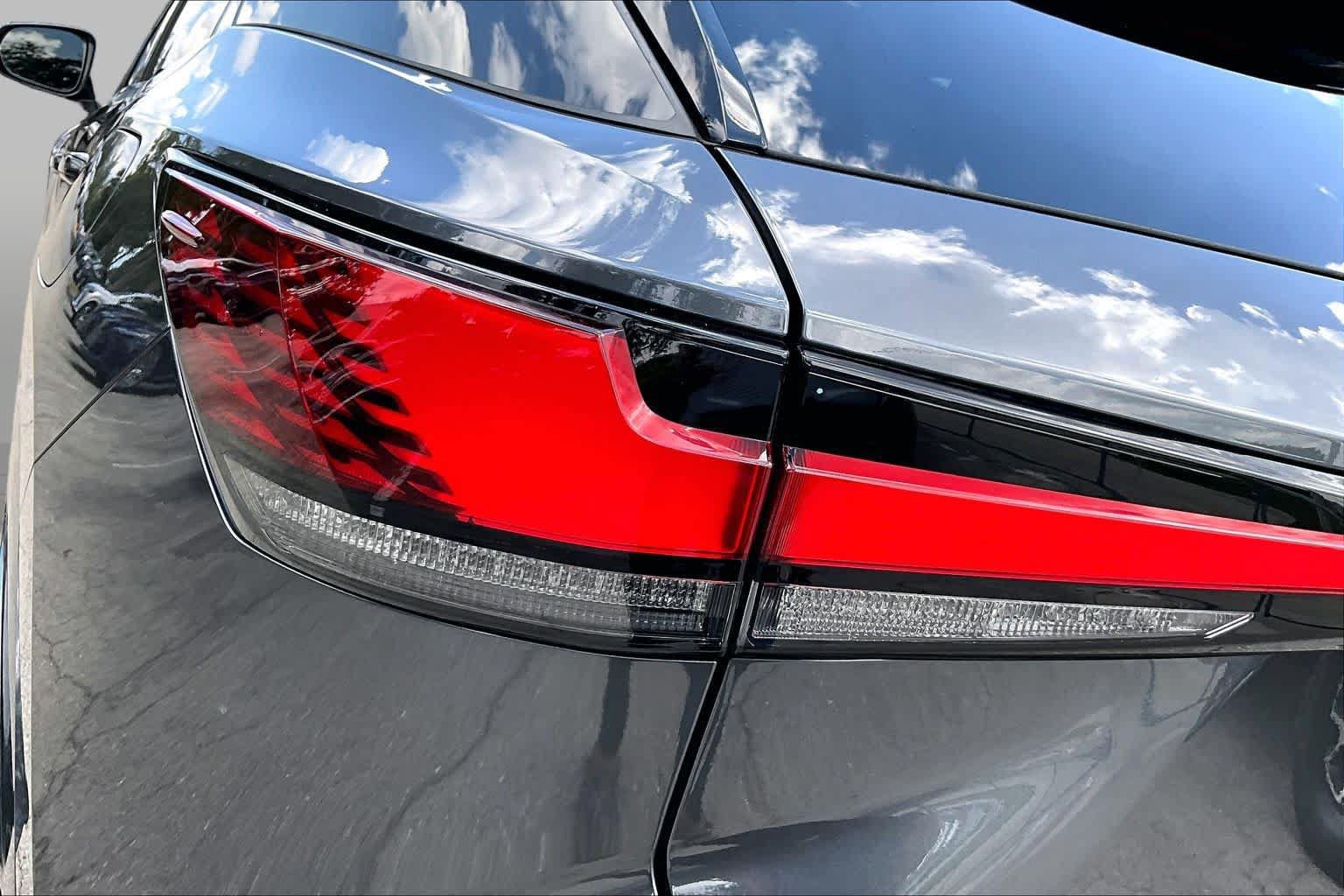 Used 2024 Lexus RX 350 Premium Plus w/ Convenience Package FWD image 29