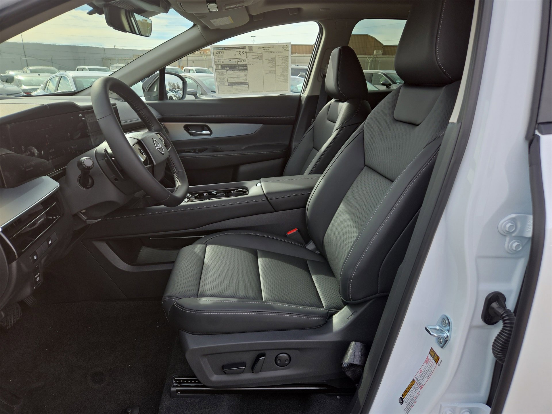 New 2026 Nissan Murano SL image 10