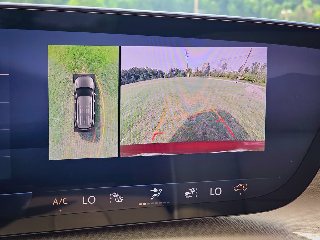 Used 2026 Buick Enclave Preferred w/ LPO, Floor Liner Package AWD/4WD image 26