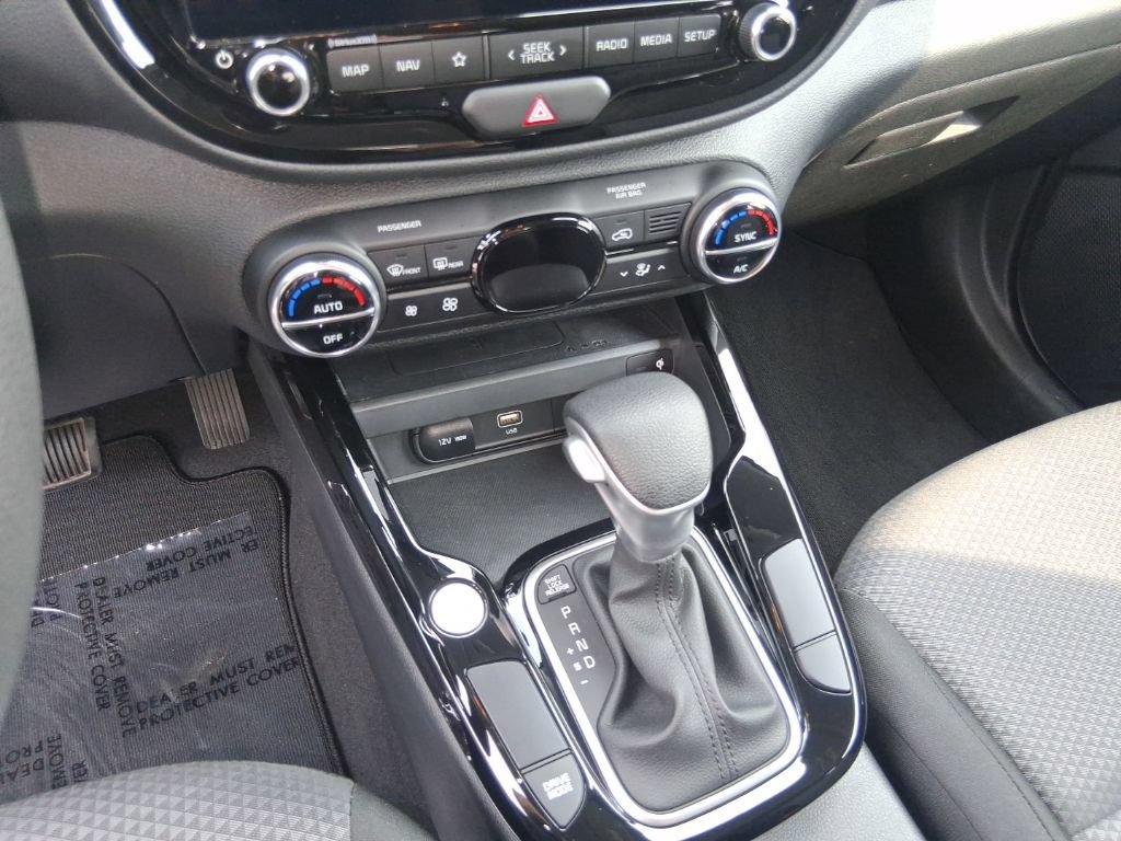 Used 2025 Kia Soul S FWD image 14