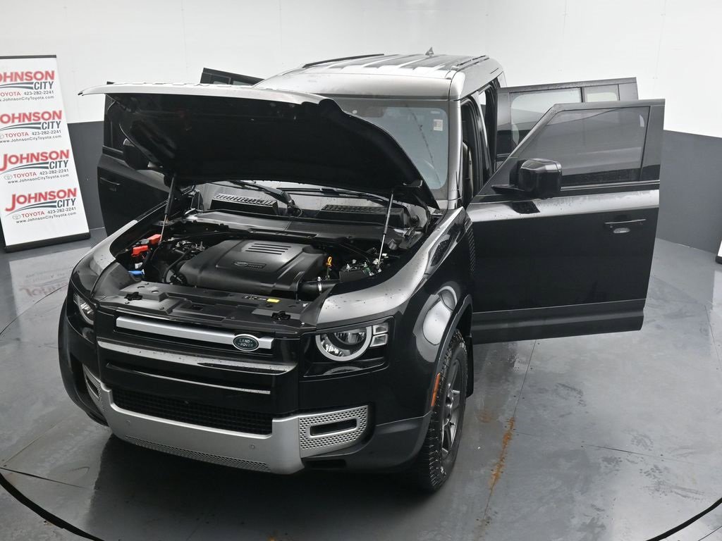 Used 2022 Land Rover Defender 110 S image 41