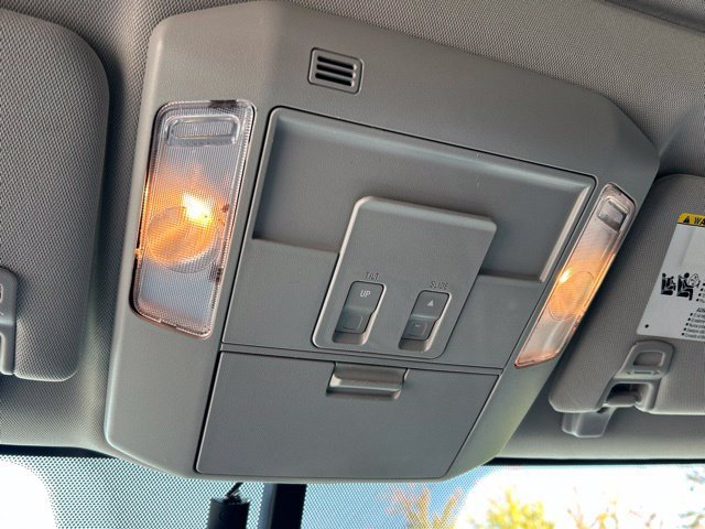 Used 2017 Toyota Tundra Limited AWD/4WD image 43