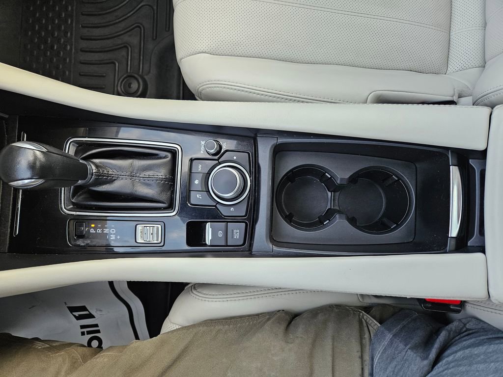 Used 2018 MAZDA MAZDA6 Signature image 16