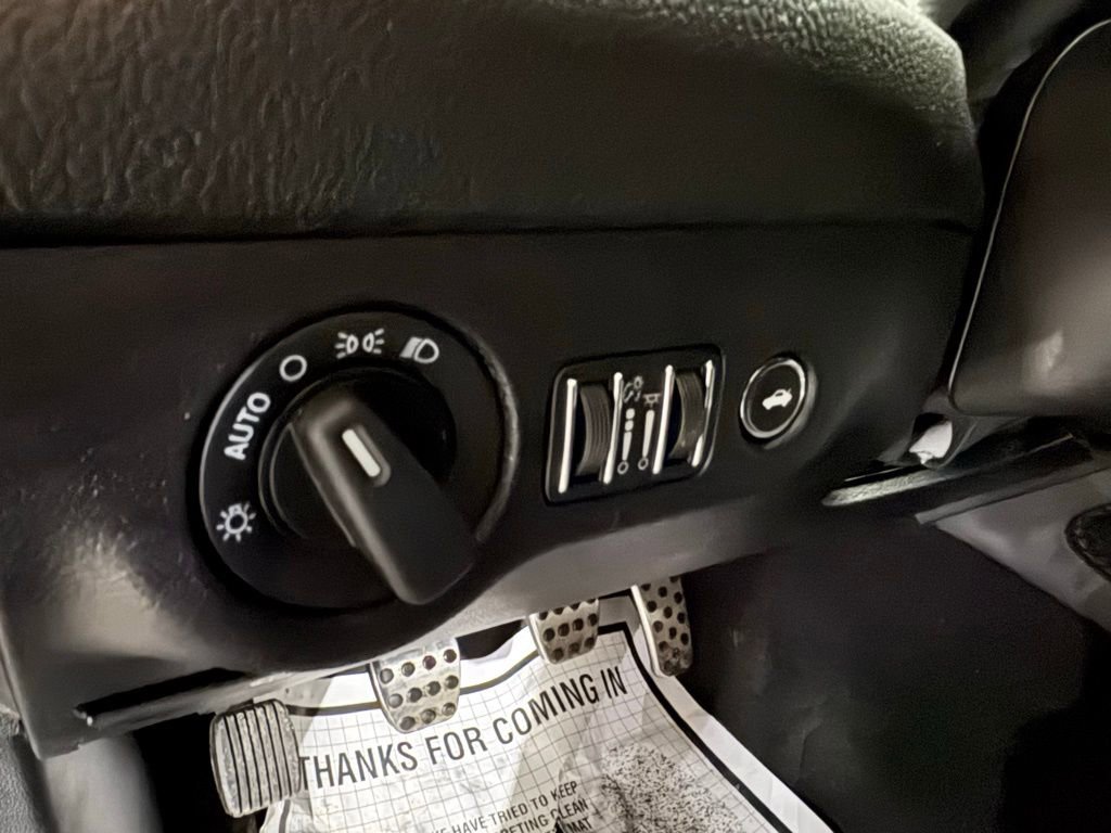 Used 2023 Dodge Challenger R/T w/ Blacktop Package image 21