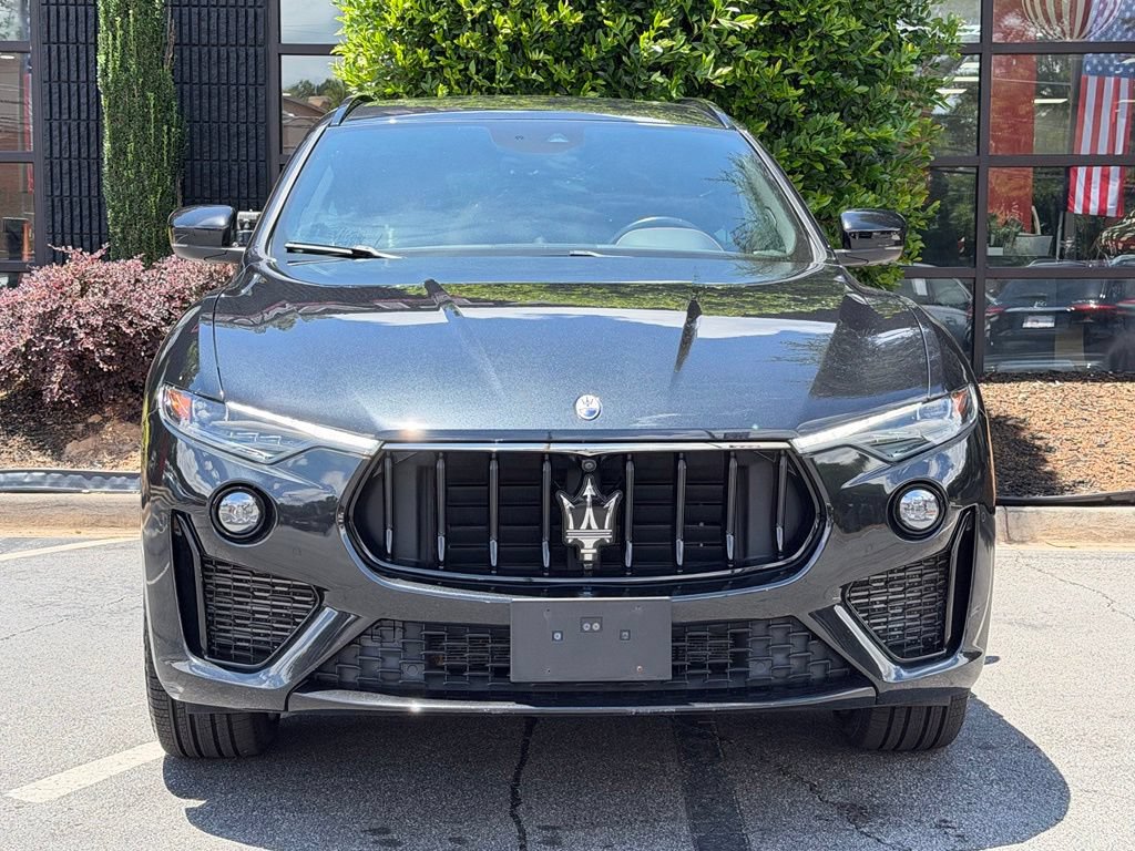 Used 2022 Maserati Levante Modena AWD/4WD image 3