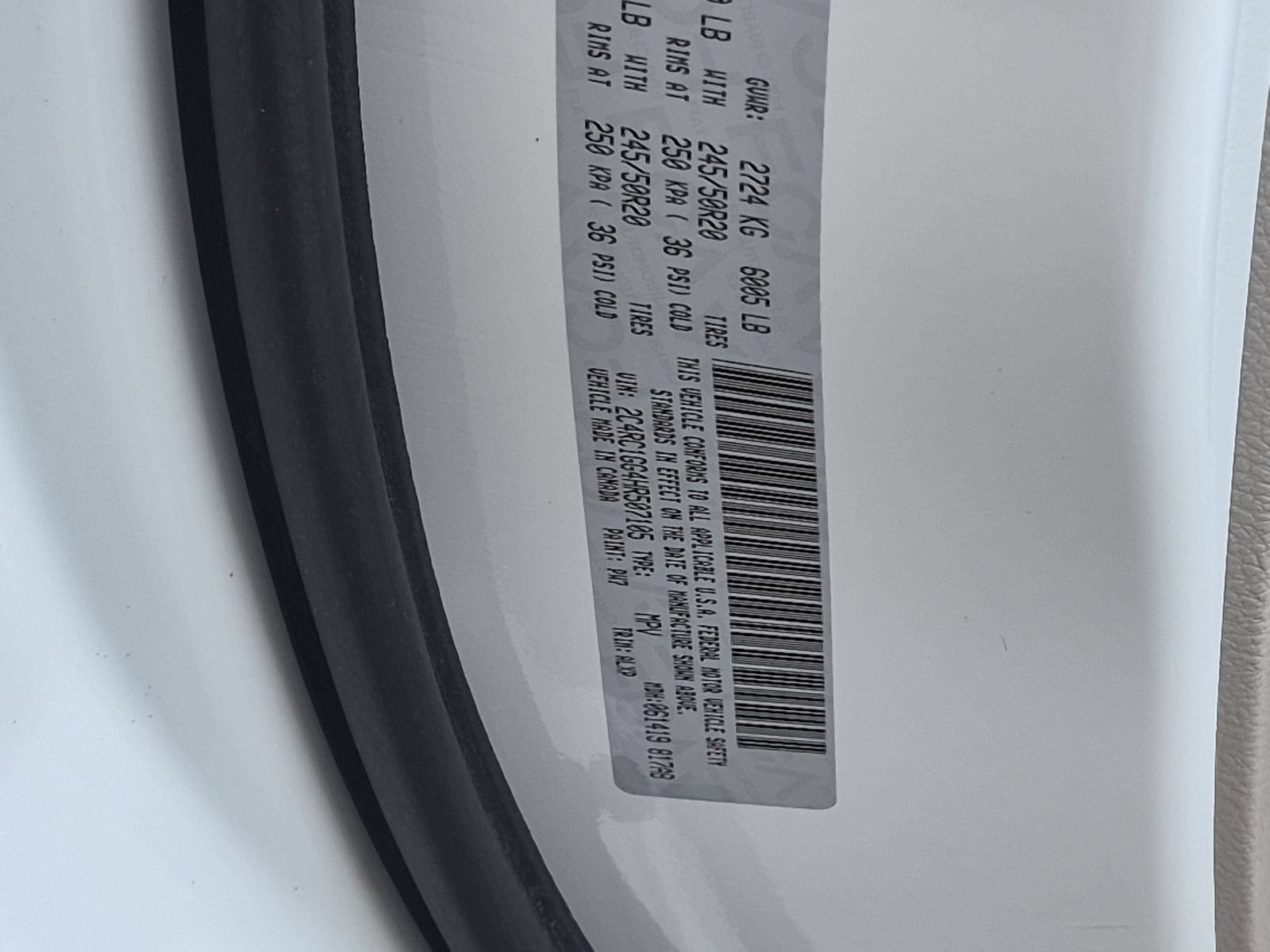 Used 2017 Chrysler Pacifica Limited FWD image 34