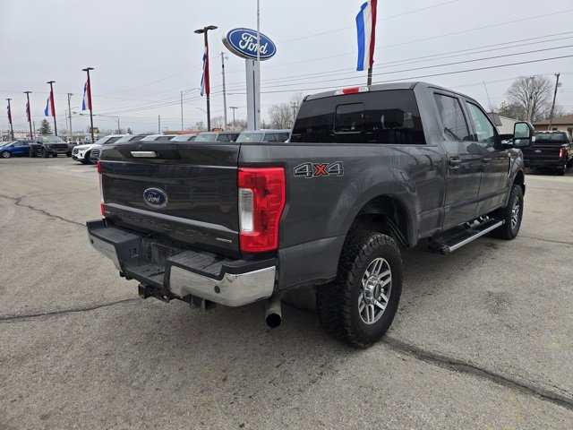 Used 2019 Ford F250 Lariat w/ Lariat Value Package image 3