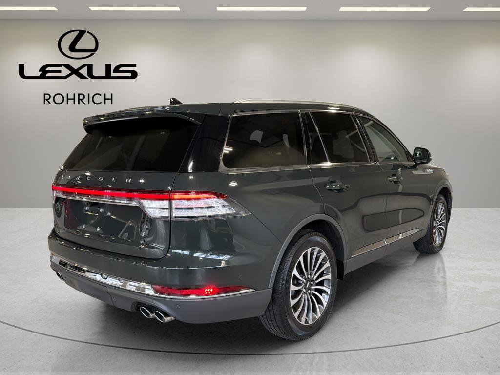 Used 2022 Lincoln Aviator Reserve w/ Equipment Group 201A image 6
