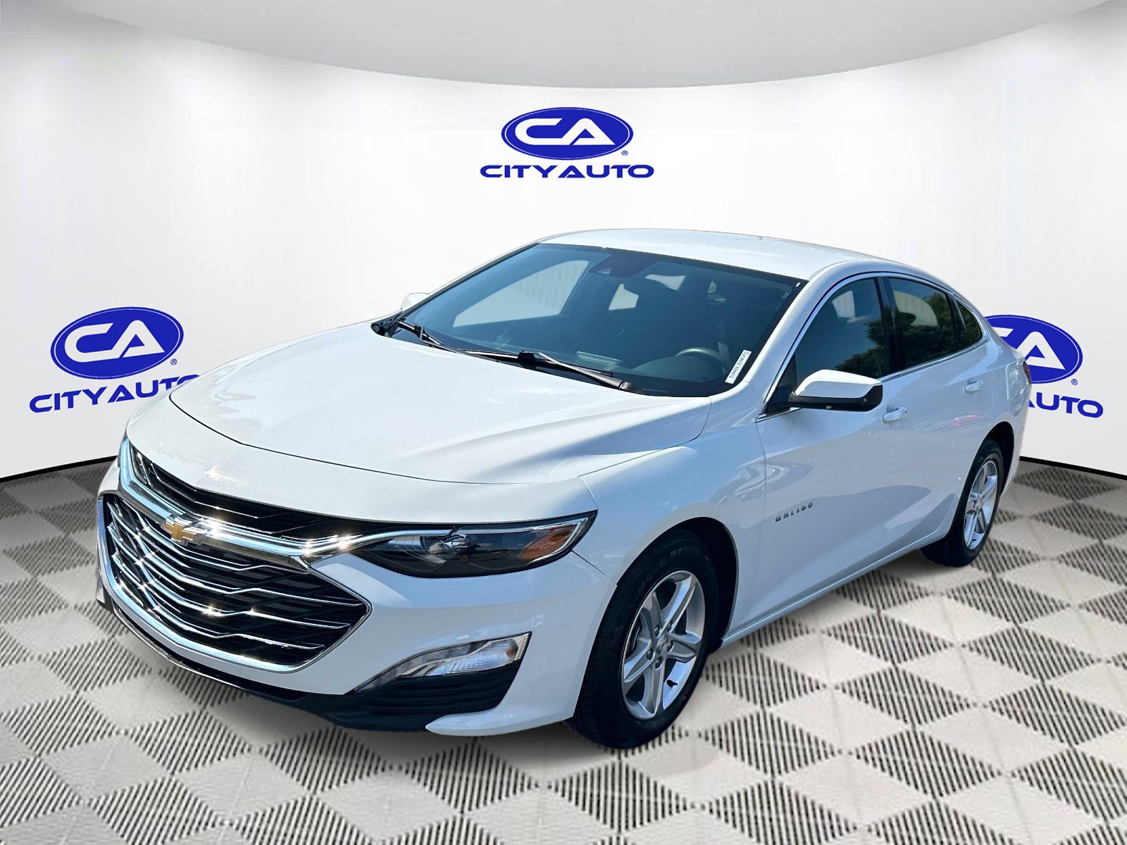Used 2024 Chevrolet Malibu LT FWD image 8