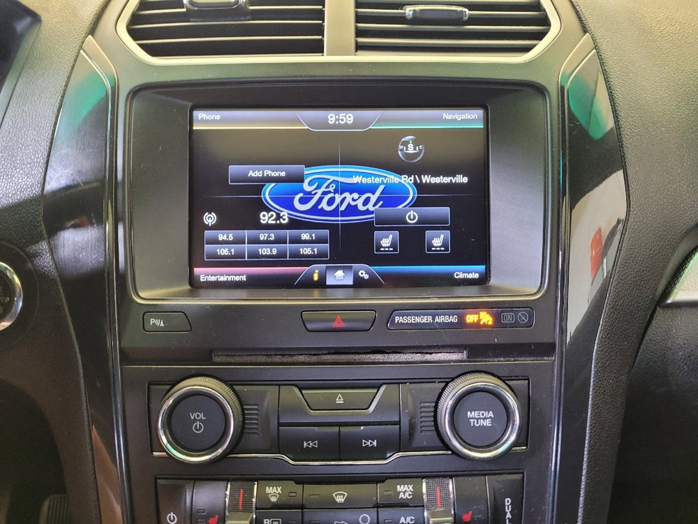 Used 2016 Ford Explorer XLT w/ Equipment Group 202A AWD/4WD image 25
