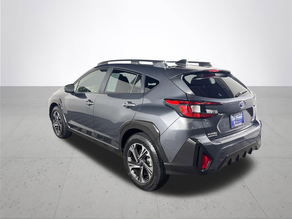 Used 2024 Subaru Crosstrek 2.0i Premium image 8