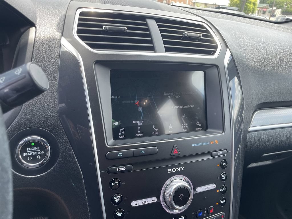 Used 2019 Ford Explorer Sport w/ Equipment Group 401A AWD/4WD image 12